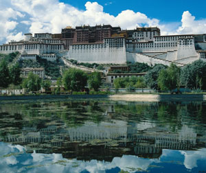 C1西藏—江南之旅： 布达拉宫 大昭寺 纳木错 秀巴古堡 比日神山 林芝 双卧十日