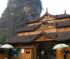 美廉假期-昆大丽版四飞八（LY）