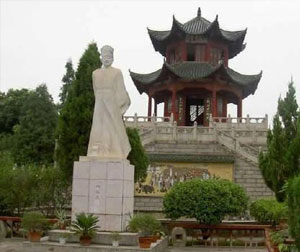 A.婺源、庐山、景德镇精华双卧五日游