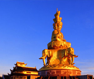 成都、乐山、峨眉山（半山）双飞四日游