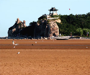 北戴河、山海关特价火车五日游