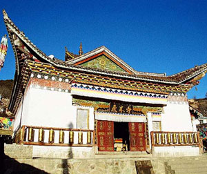 特色：昆明、香格里拉、德钦、梅里雪山、虎跳峡、丽江精彩四飞六日游