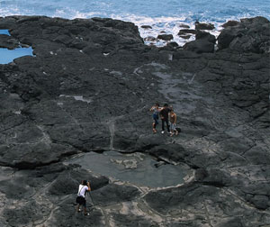 【特色】厦门鼓浪屿、火山岛、南靖土楼、日月谷温泉双飞四日游