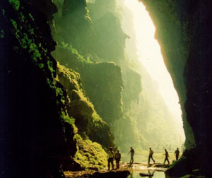 【特色】养生之旅——南宁、巴马长寿村、德天瀑布、通灵大峡谷双卧九日