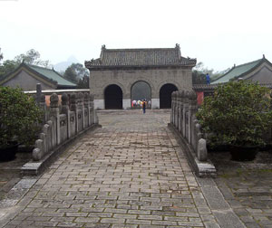 【特色】精品连线桂林、漓江、阳朔、南宁、德天瀑布、通灵大峡谷双飞六日游