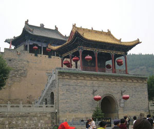 皇城相府、大槐树、壶口瀑布三日游